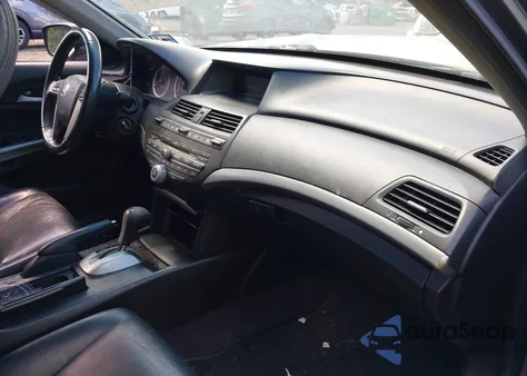 2008 Honda Accord 2.4 Ex-L z USA, uszkodzony, nr VIN JHMCP26858C001963